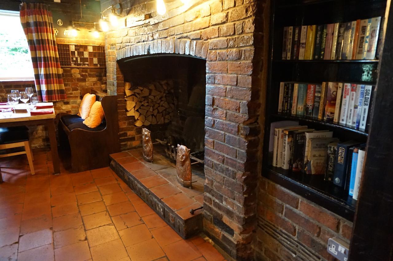 Bed and Breakfast The Red Lion Pub & Kitchen Didcot Exteriér fotografie